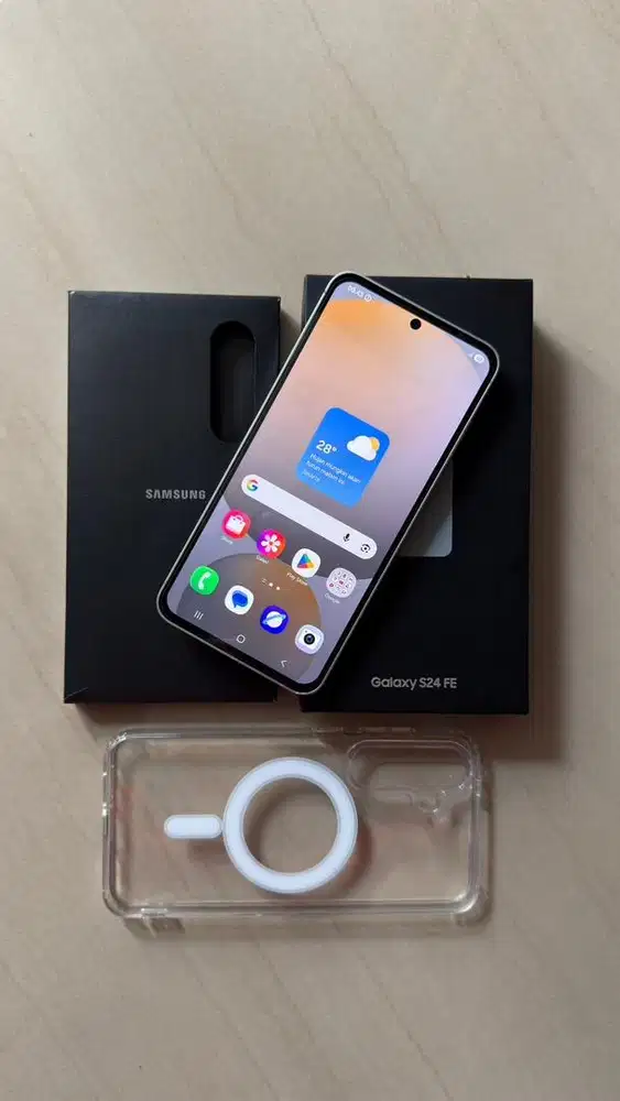 Samsung S24 FE, 256Gb, sein