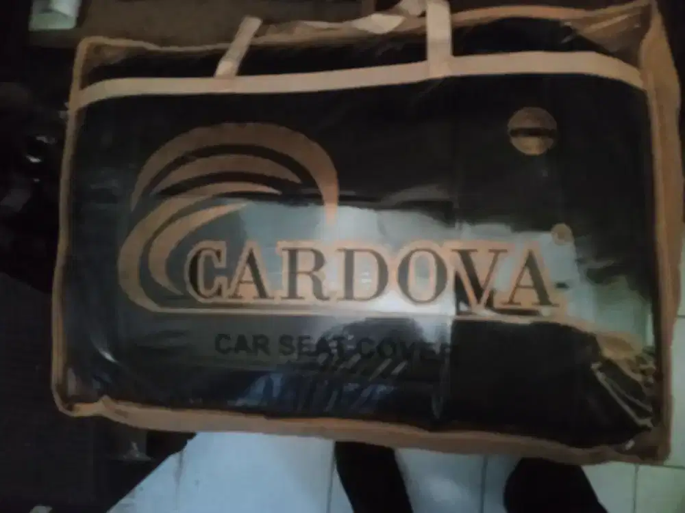 sarung jok semi kulit Innova Zenix