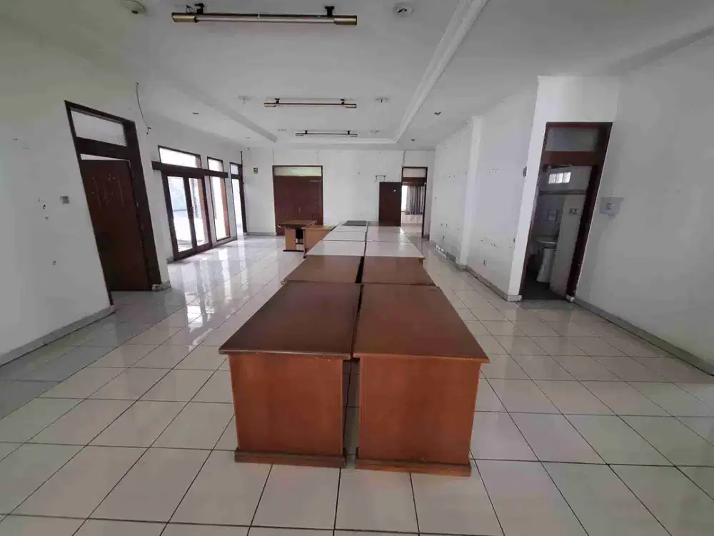 Disewakan Ruang Usaha Untuk Kantor,Bimbel,Klinik Di Sayap Riau