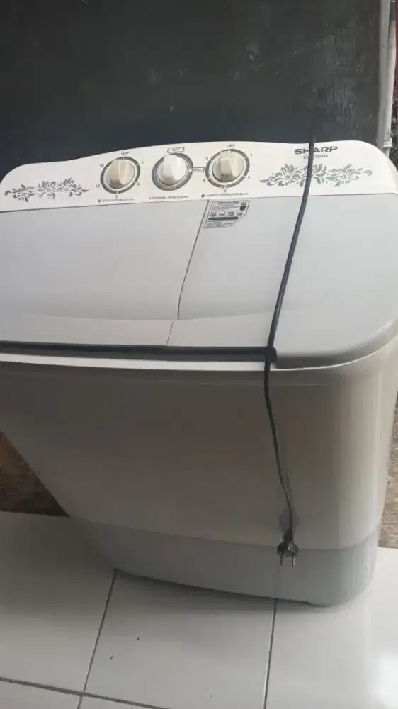 Mesin cuci NORMAL Merk Sharp 7,5 Kg