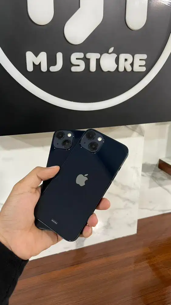 iPhone 13 128 GB iBox