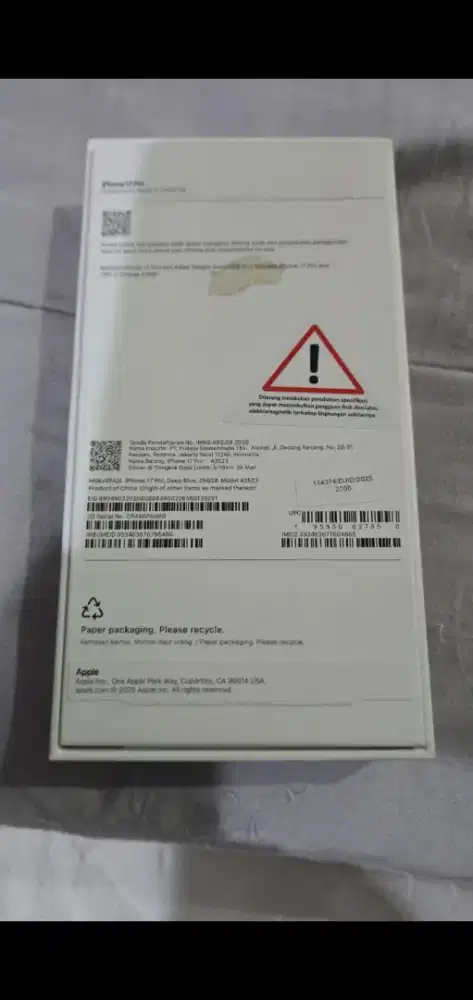 Iphone 17 pro 256gb blue garanai 1 tahun ibox