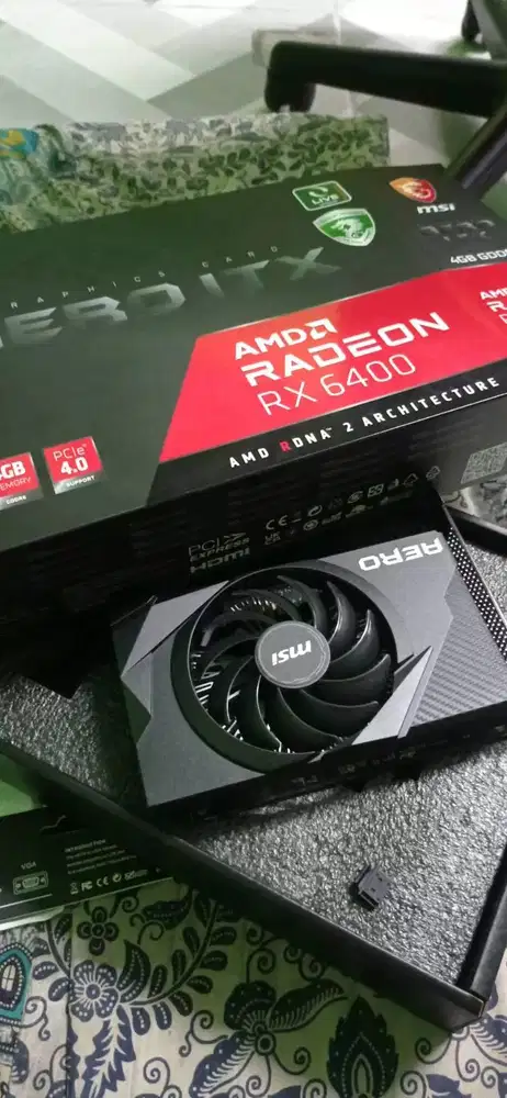 MSI Radeon RX 6400 4GB DDR6 - AERO ITX 4G