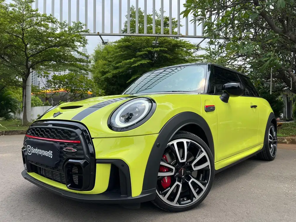 KM.2.000 PERFECT MINI COOPER 2.0 JCW 2024/2023 HATCBACK 3DOORS YELLOW
