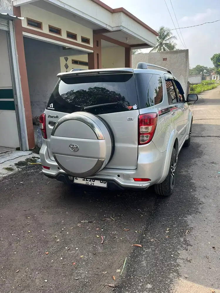 Toyota rush 2009 Antik