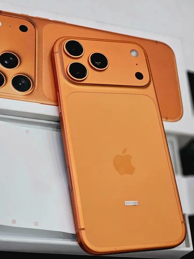 iPhone 17 Promax 256 GB iBox bh 100% Garansi aktif sampe November 2026