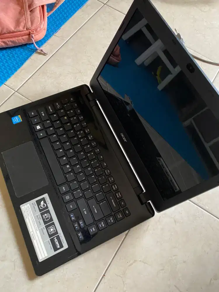 Laptop acer 14e