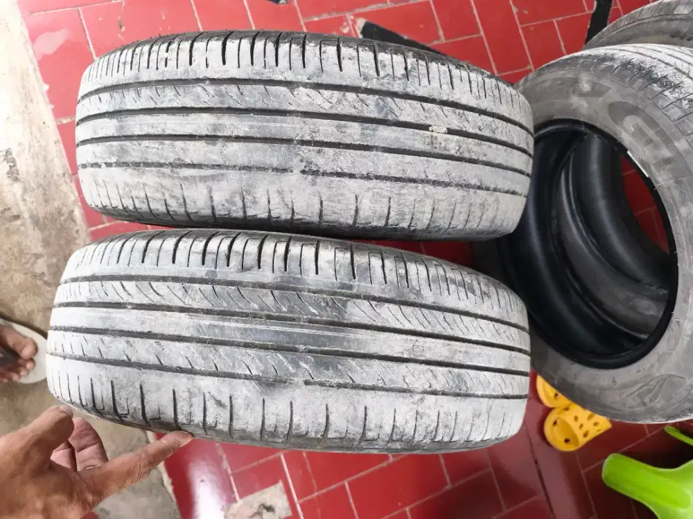 Ban champiro gt radial