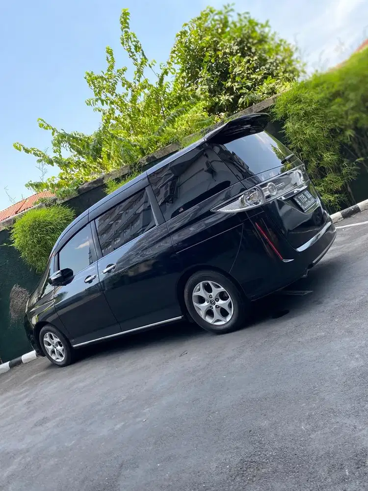 Mazda Biante Skyactive 2014