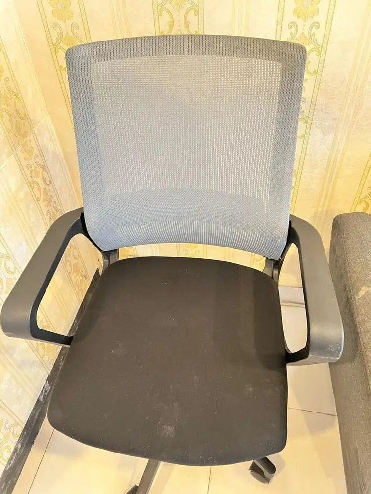 Ex Kursi kantor murah tangerang 2pcs 800k bisa nego