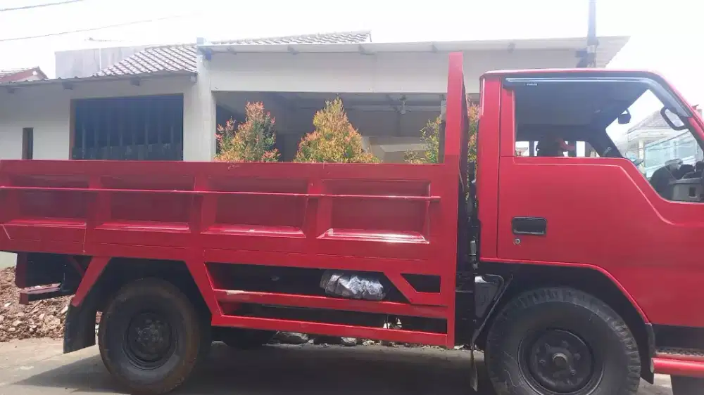 Jasa angkut puing & pindahan barang