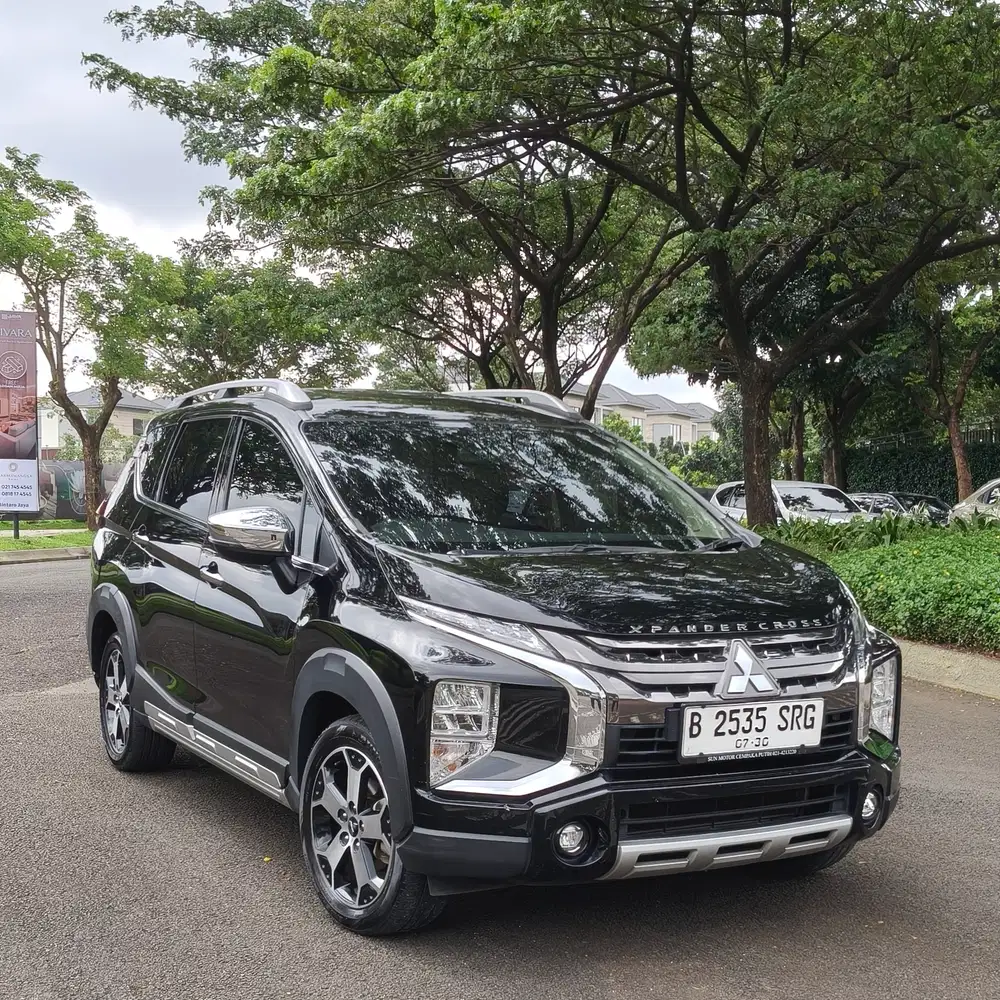 MITSUBISHI XPANDER CROSS PREMIUM PACKAGE 1.5L AT 2020 GOOD CONDITION !
