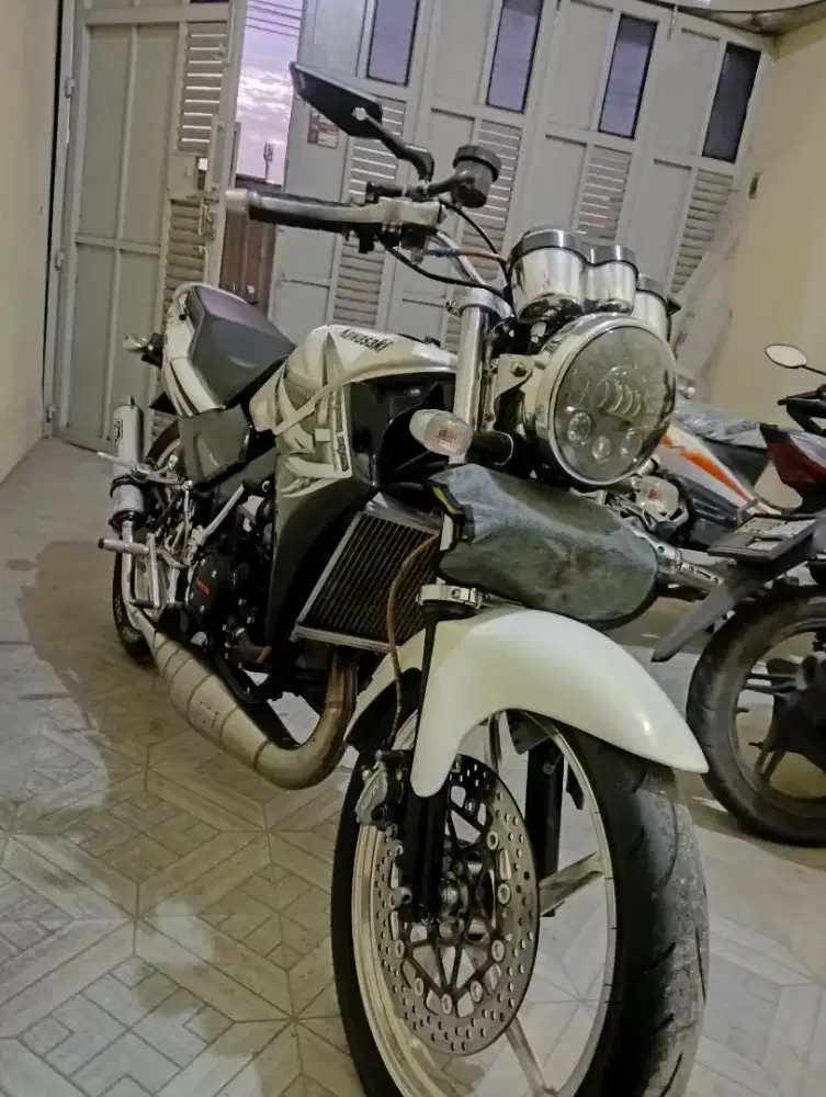 Kawasaki Ninja R 2012 Seger