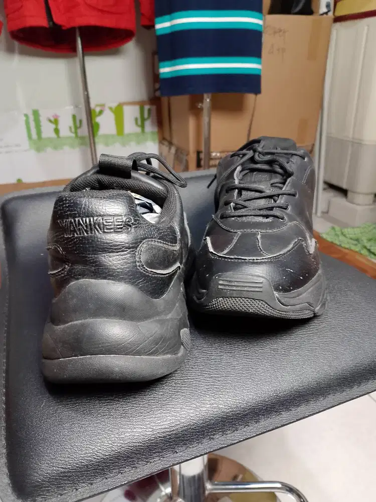 Dijual sepatu MLB full black size 45