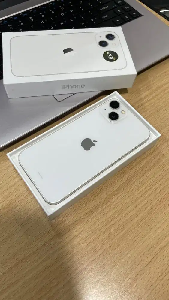 iPhone 13 128 GB iBox