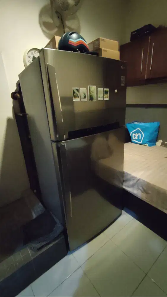 Jual Cepat! Kulkas 2 Pintu LG