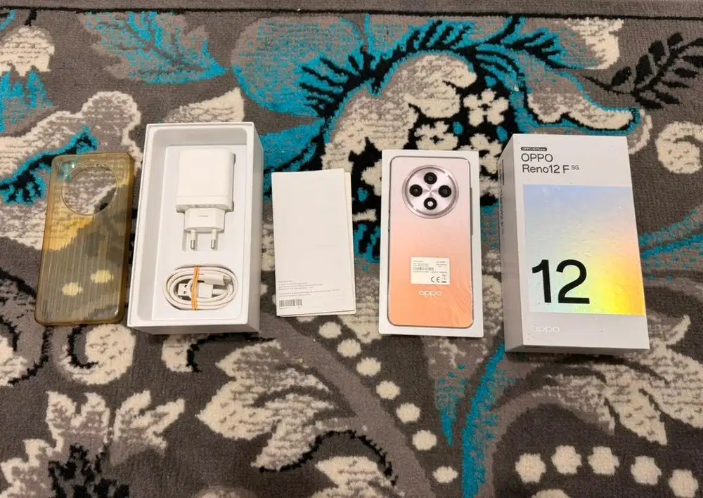 Oppo reno 12f 5G 12/256gb mulus 1000% seperti baru fullset garansi