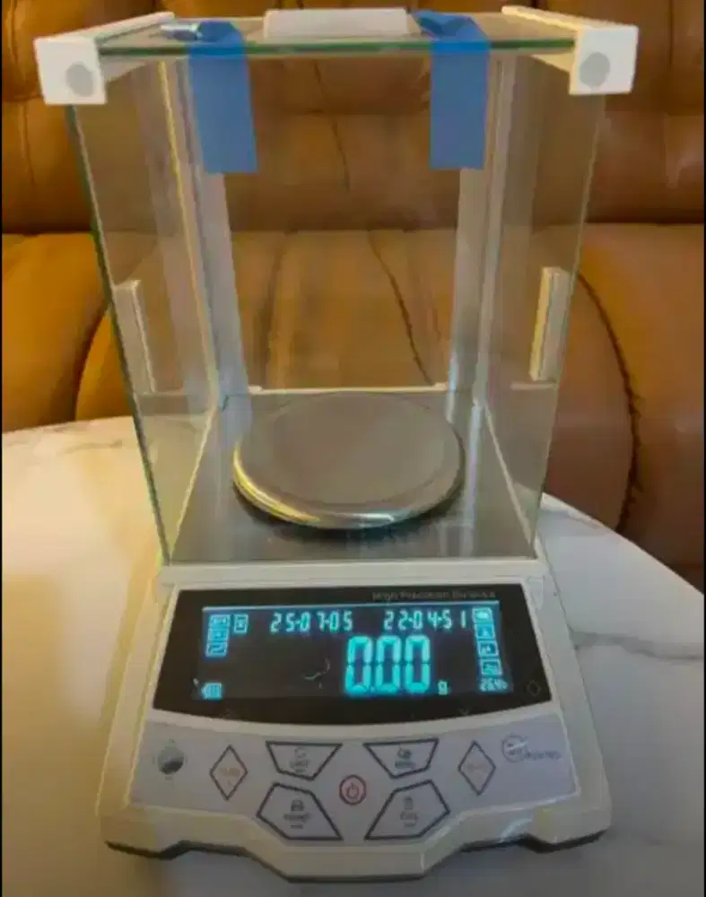 DIJUAL TIMBANGAN EMAS DIGITAL , SEPERTI BARU