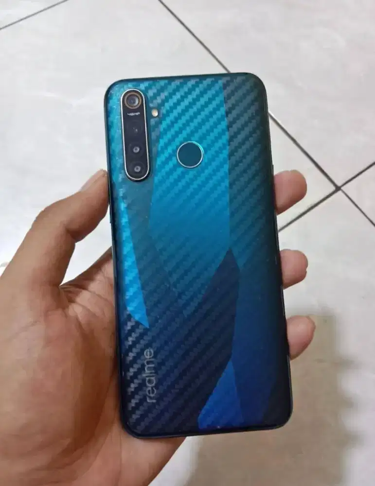 realme 5 pro 8/128GB