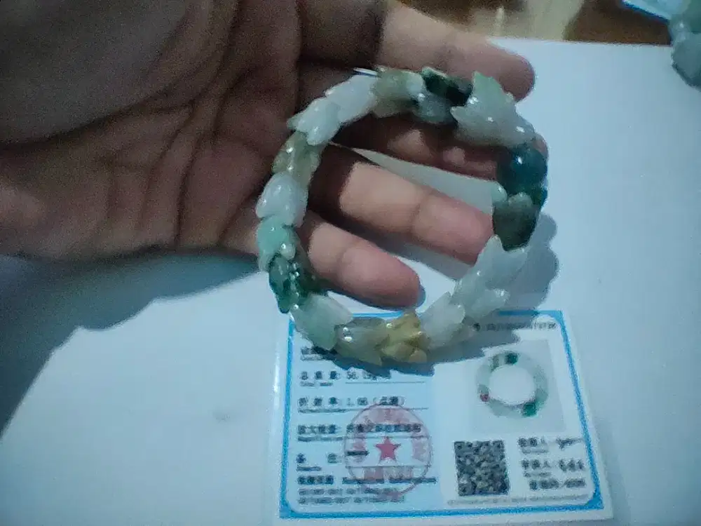 Gelang giok ukir naga