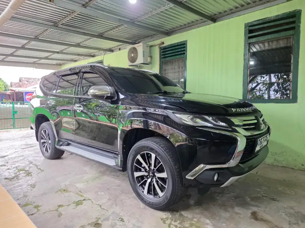 Pajero sport Dakar 4x2 2017