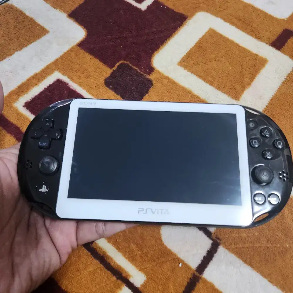 Ps vita slim minusan mesin nyala lampu merah doank