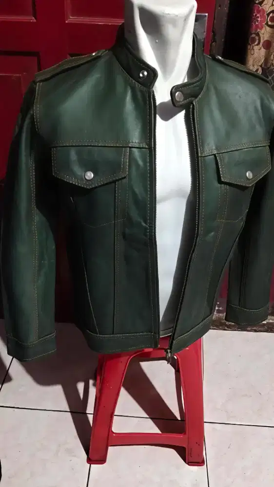 Jaket kulit asli hijau