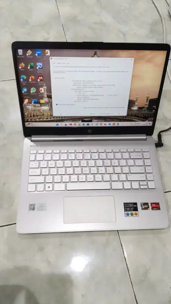 Laptop HP 14S  AMD Ryzen 3 mantap