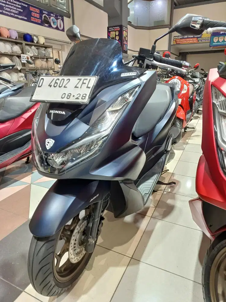 Free Asuransi - PCX 160 ABS 2023 - SRI SANJAYA MOTOR