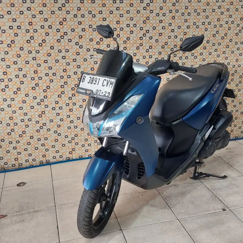 Yamaha lexi 2019 dp 1juta