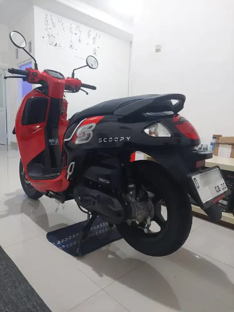 Honda Scoopy Energetic Red 2025