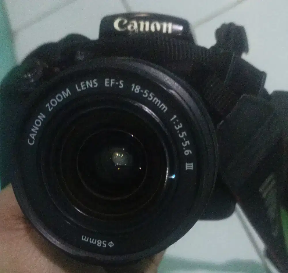 Kamera Cannon 1100 D
