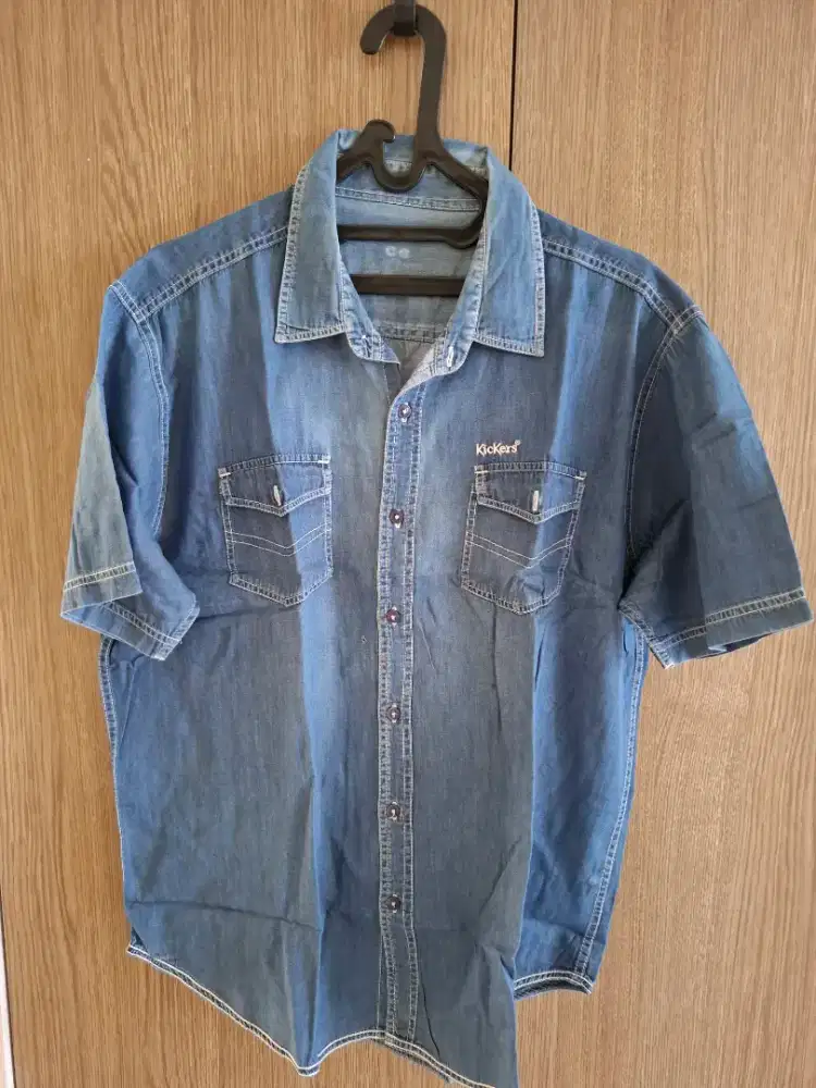 Kemeja jeans Kickers