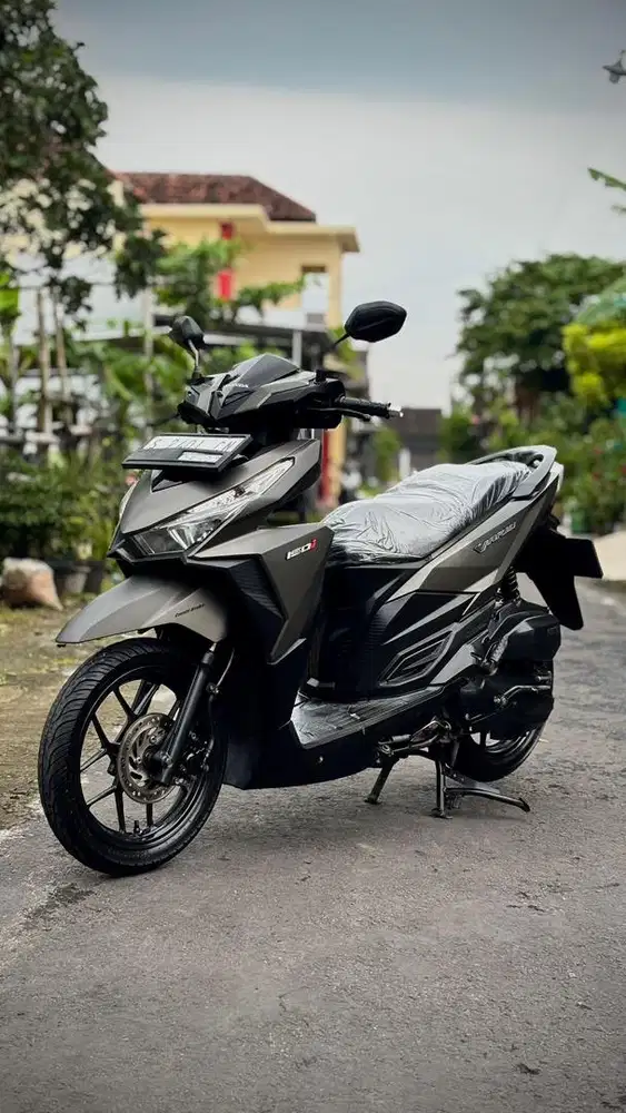 HONDA VARIO 150 KOMPLIT PAJAK HIDUP