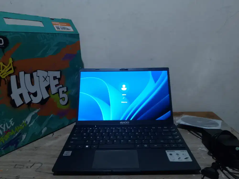 Laptop Axioo Hype 5 core i5 gen 10