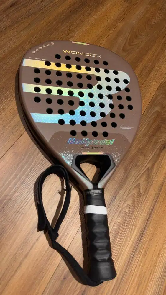 Dijual Raket Padel Bullpadel Wonder 2026 | Claudia Fernandez