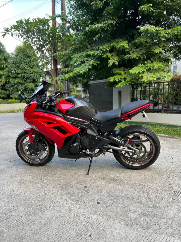 Er6F MERAH MERONA MULUS