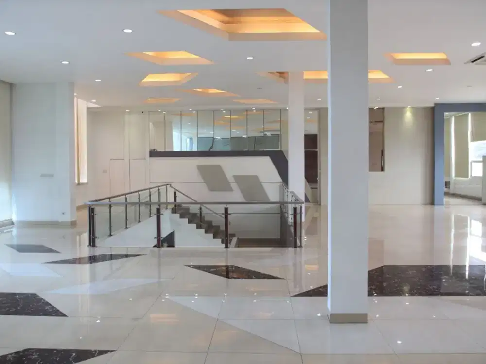 Gedung Perkantoran Mewah Strategis BKR Pasirluyu Bandung