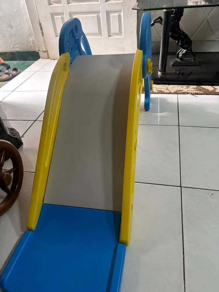 perosotan anak,baru,banyak stok,bisa co oyen