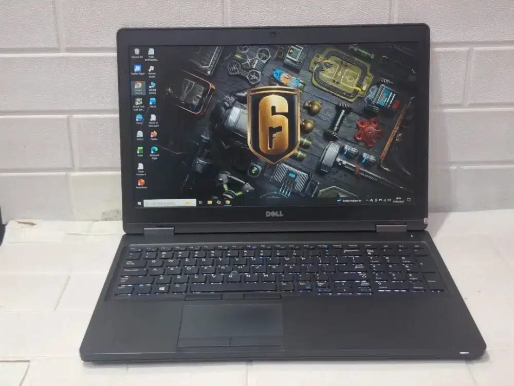 LAPTOP DELL Latitude 5580/ Intel Core i5-7200U/Ram 8GB/SSD 256GB