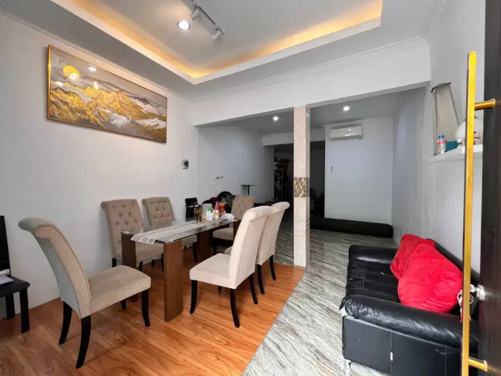 BEBAS BANJIR Rumah Minimalis Baru Renovasi Lokasi Terbaik Strategis