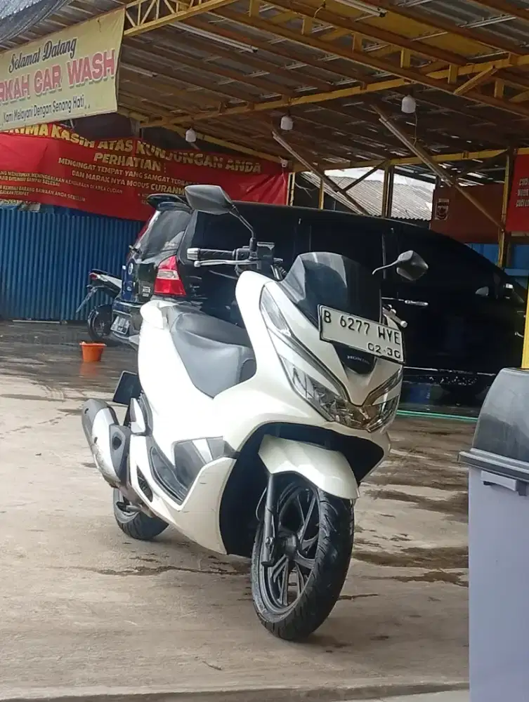 Honda PCX 2020 ...