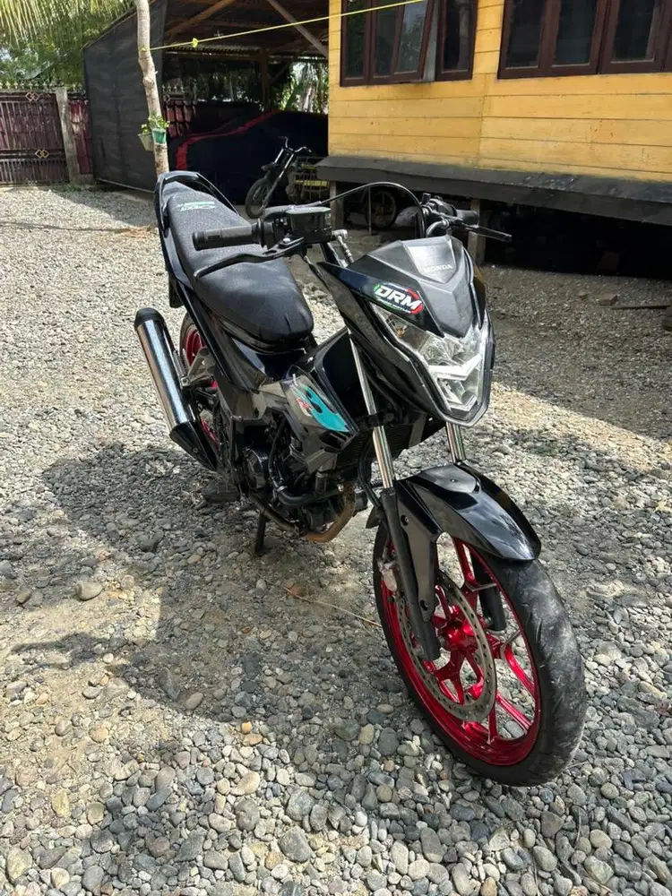 Sonic tahun 2015 pajak mati