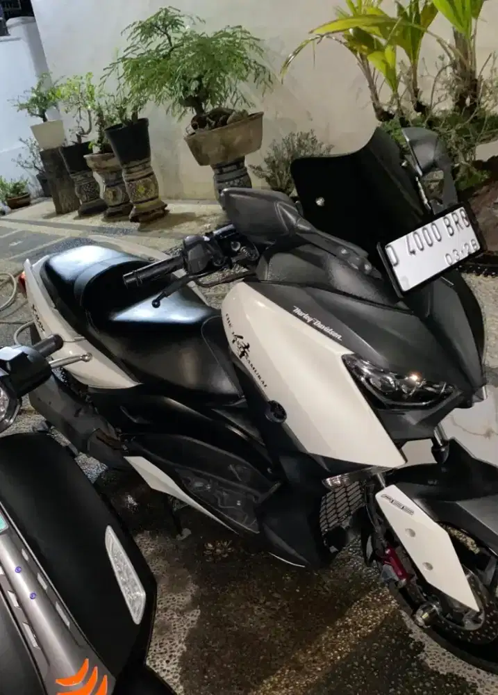 jual motor yamaha xmax