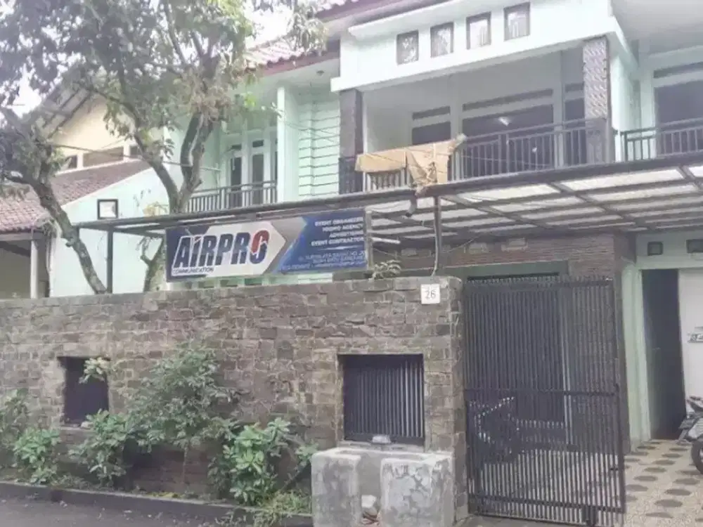 Rumah bagus terawat lokasi strategis suryalaya buah Batu  bandung kota