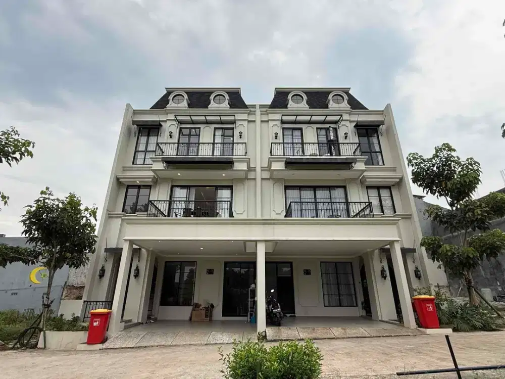 Rumah Mewah 4 Lantai + Rooftop- Jalan Utama Jagakarsa – Jakarta Selatan