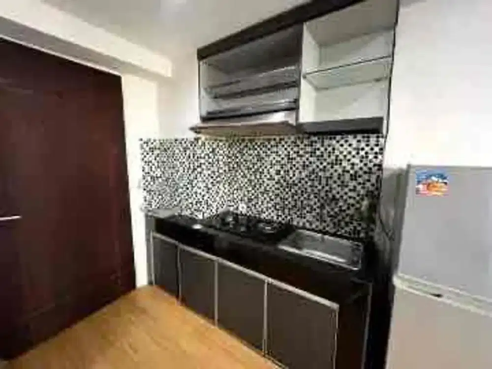 Pool view‼️Apartemen Metropolis dekat ubaya