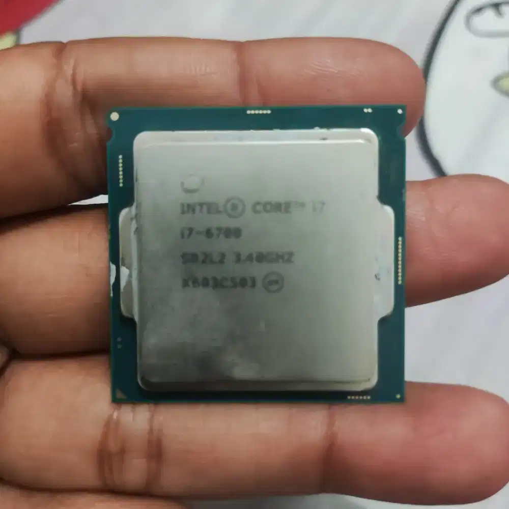 Processor Intel core i7 6700 | bukan i5 3570 | bukan i5 7600