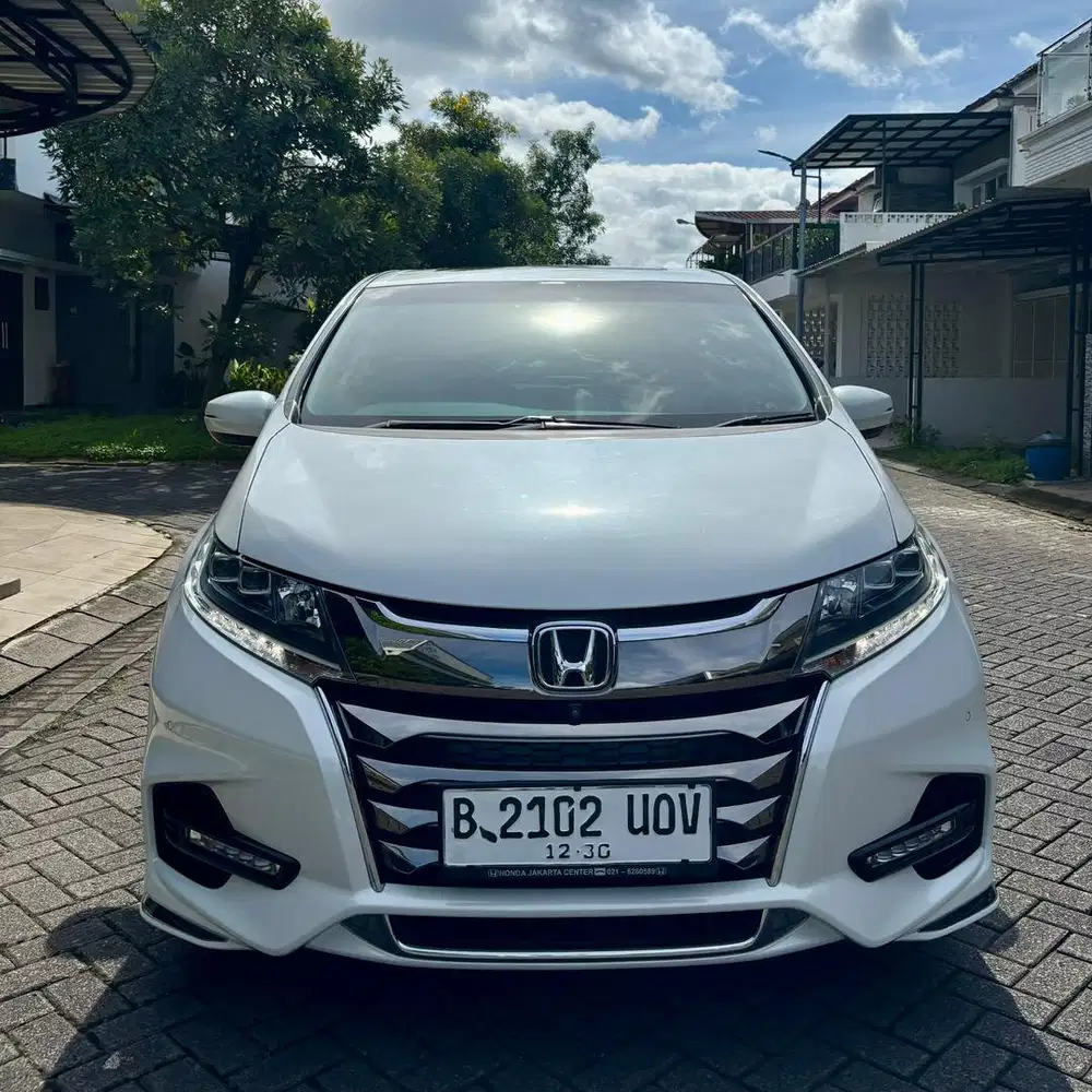 Honda odyssey E Prestige 2.4 AT 2020