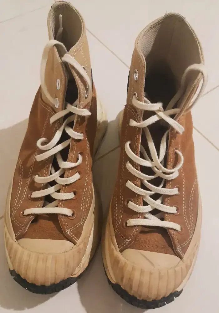 CONVERSE CHUCK TAYLOR ALL STAR MOVE CREAM ORIGINAL - SIZE 42 (26.5 cm)